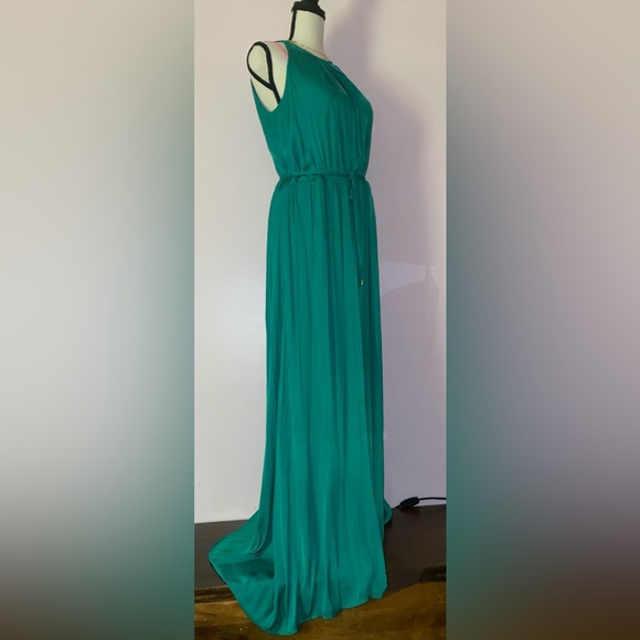 JENNIFER LOPEZ Sleeveless Green Maxi Dress. Size 2 - Picture 10 of 13